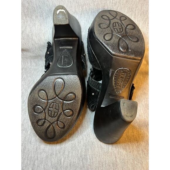 Born Kassidy Suede 90s/Y2K Style Black Block Heel Sandals Fringe Studs Boho sz 8 - Picture 7 of 9